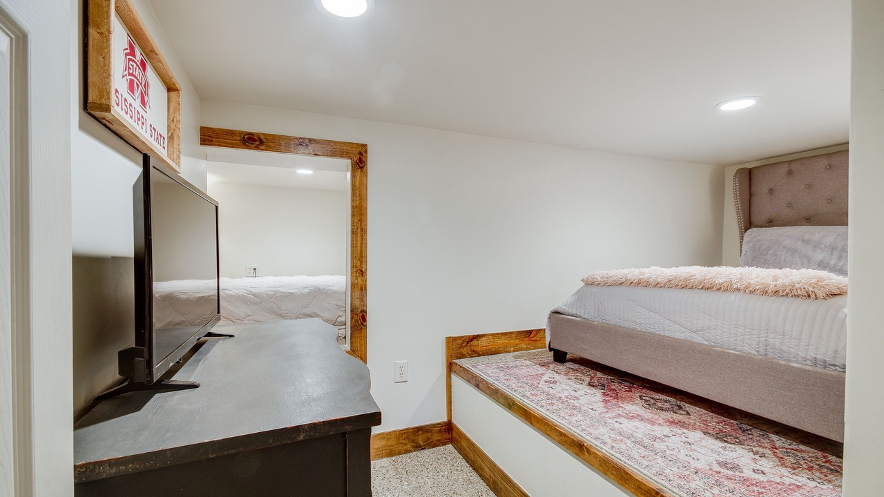 Photo of Bedroom in Tougaloo