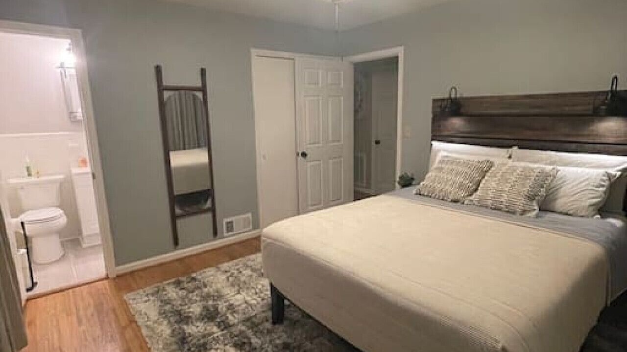 Photo of Bedroom in Northport