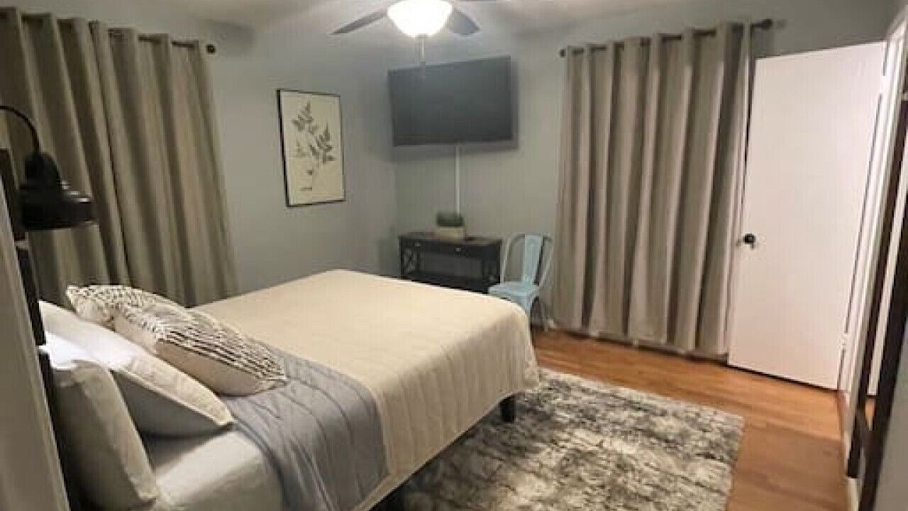 Photo of Bedroom in Northport