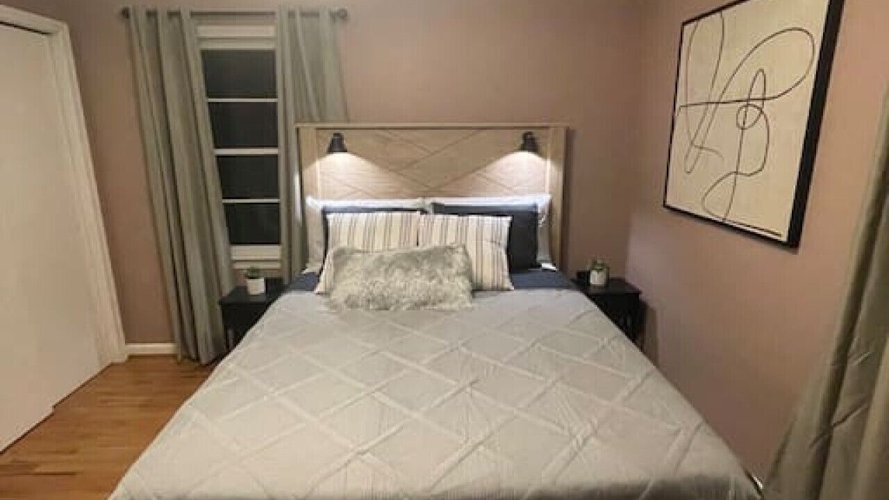 Photo of Bedroom in Northport
