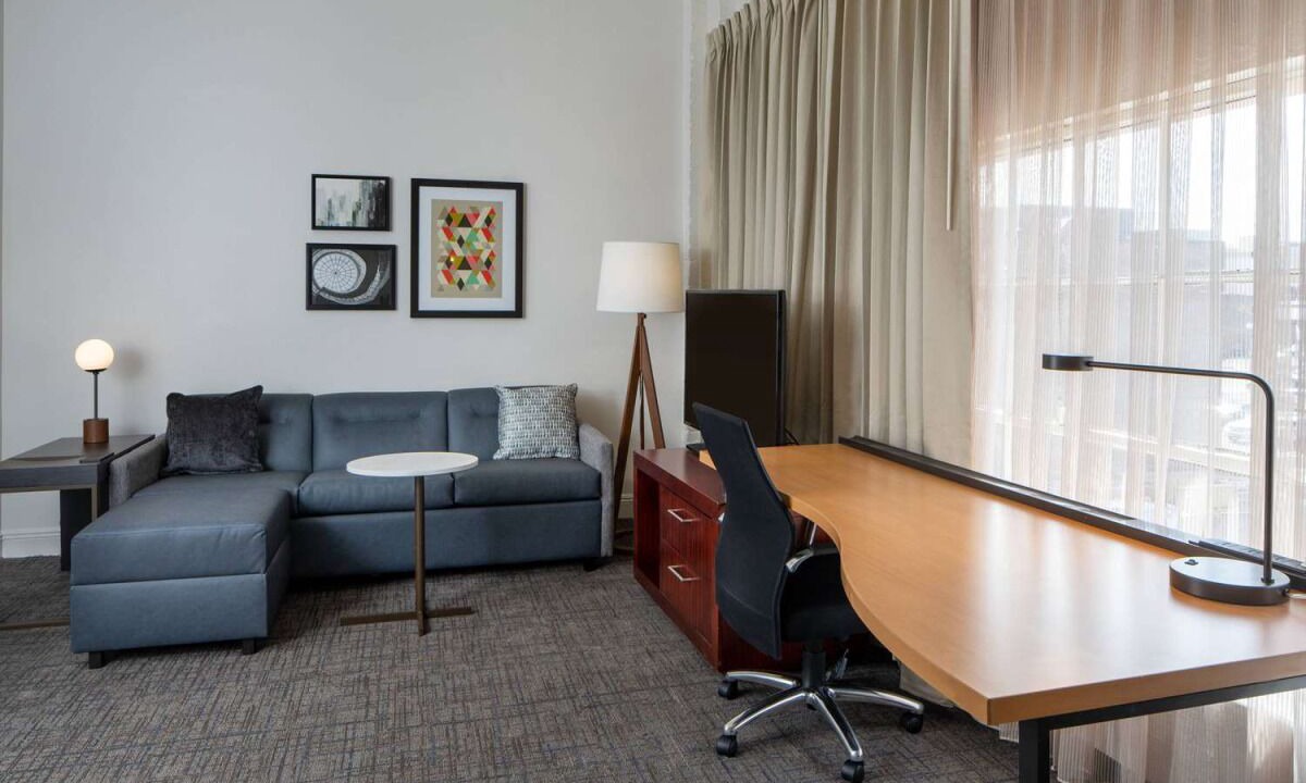 Photo of Livingroom in Arts/Warehouse District