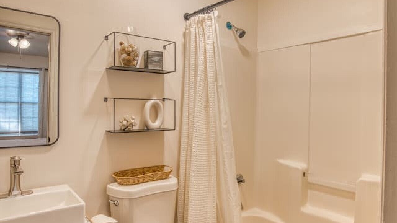 Photo of Bathroom in Moultrie