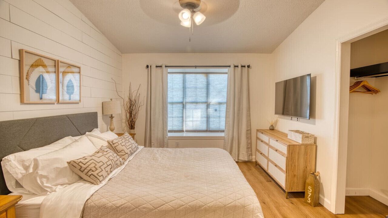 Photo of Bedroom in Moultrie