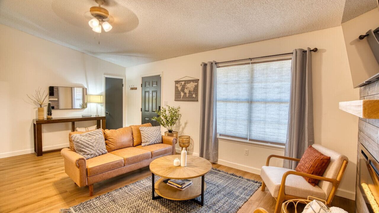 Photo of Livingroom in Moultrie