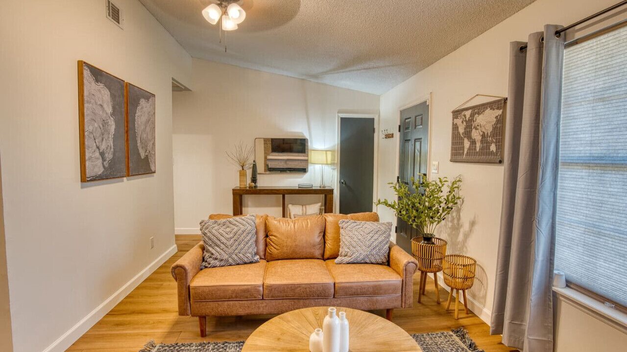 Photo of Livingroom in Moultrie