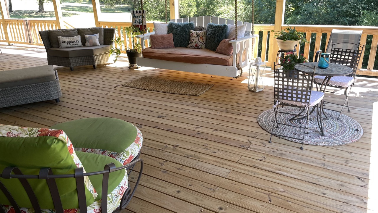Photo of Patio Balcony in Groveoak