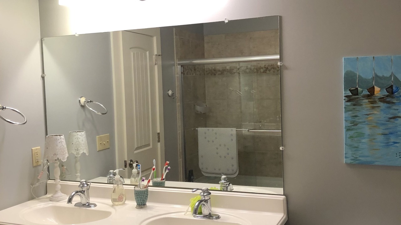 Photo of Bathroom in Groveoak