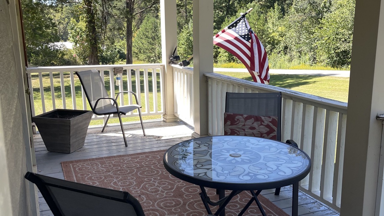 Photo of Outdoor in Groveoak
