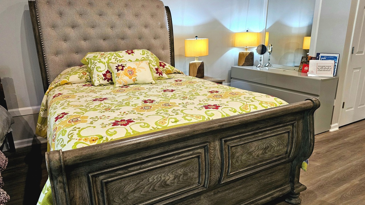 Photo of Bedroom in Appling