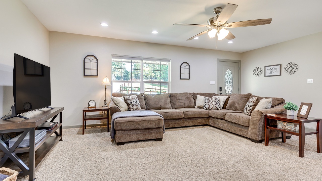 Photo of Bedroom in Walker Springs