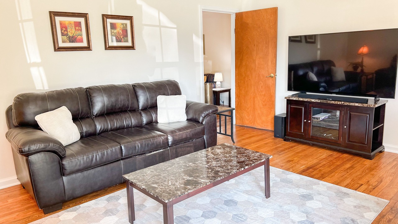 Photo of Livingroom in Prattville