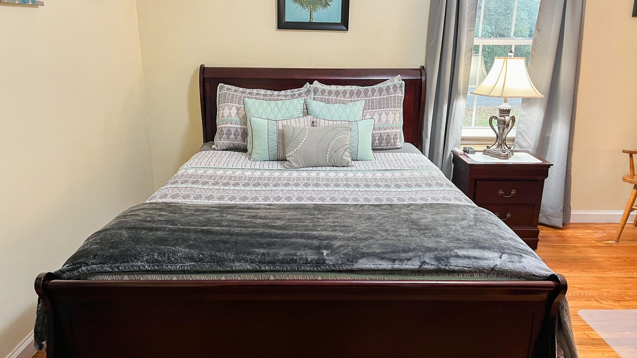 Photo of Bedroom in Prattville
