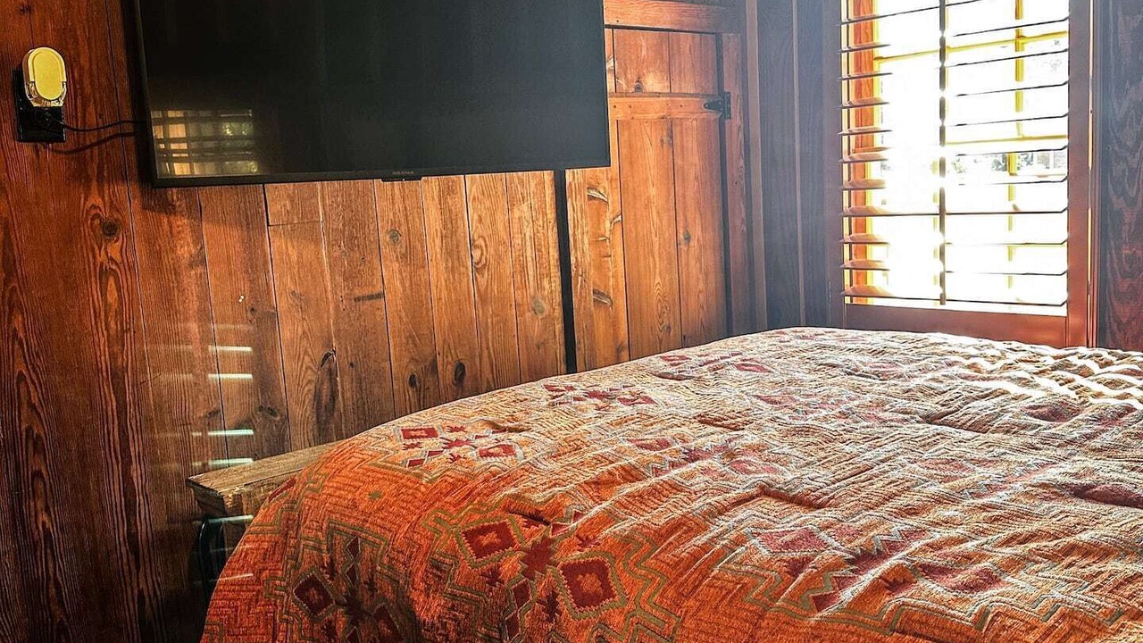 Photo of Bedroom in Stone Mountain