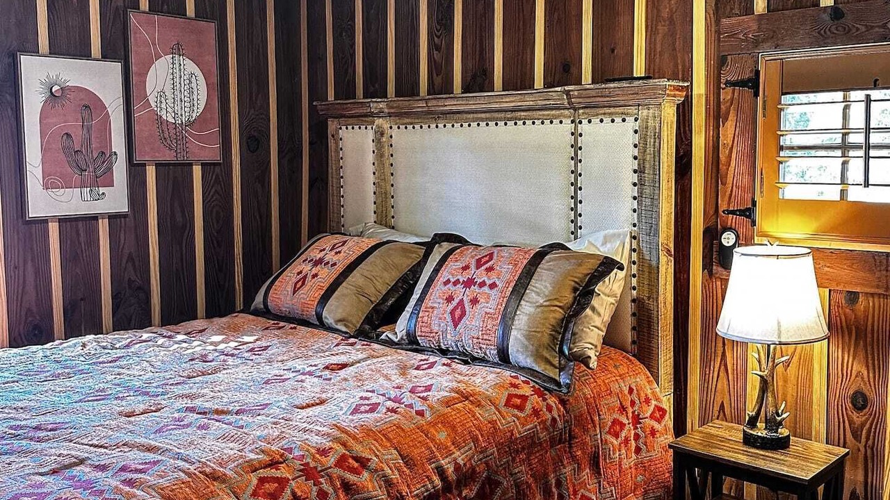 Photo of Bedroom in Stone Mountain
