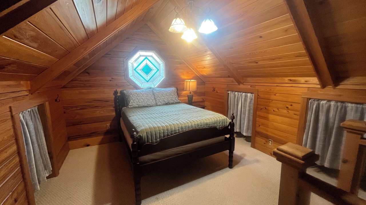 Photo of Bedroom in Waynesville