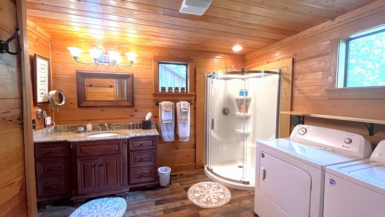 Photo of Bathroom in Waynesville