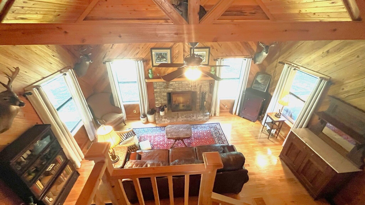 Photo of Livingroom in Waynesville