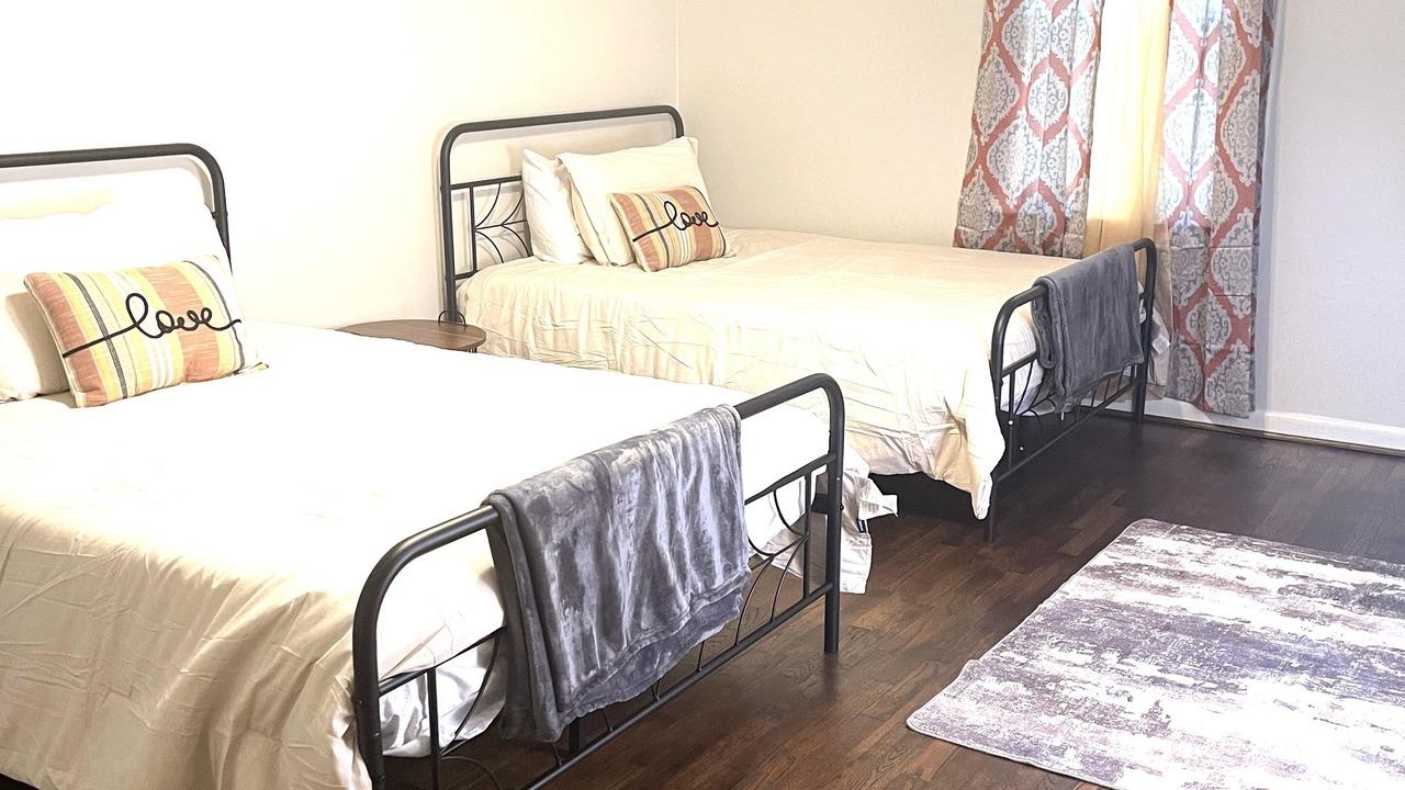 Photo of Bedroom in Tarrant