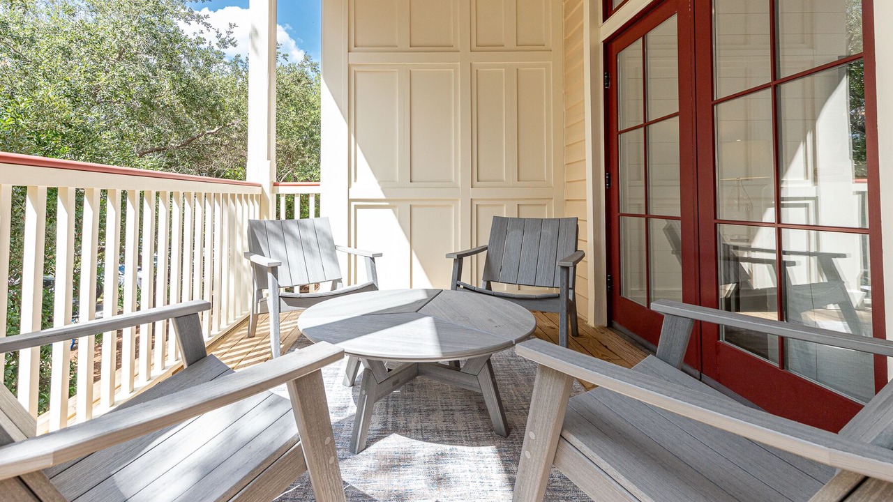 Photo of Patio Balcony in Beach District