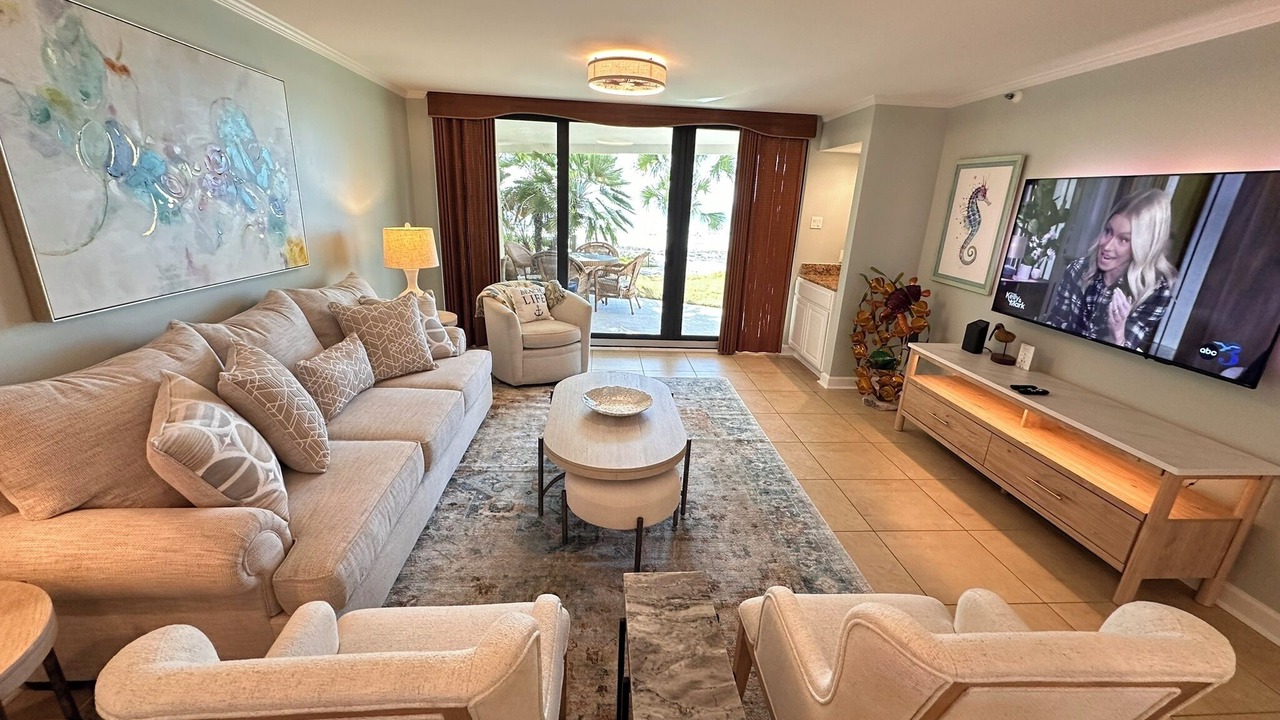 Photo of Livingroom in Ono Island