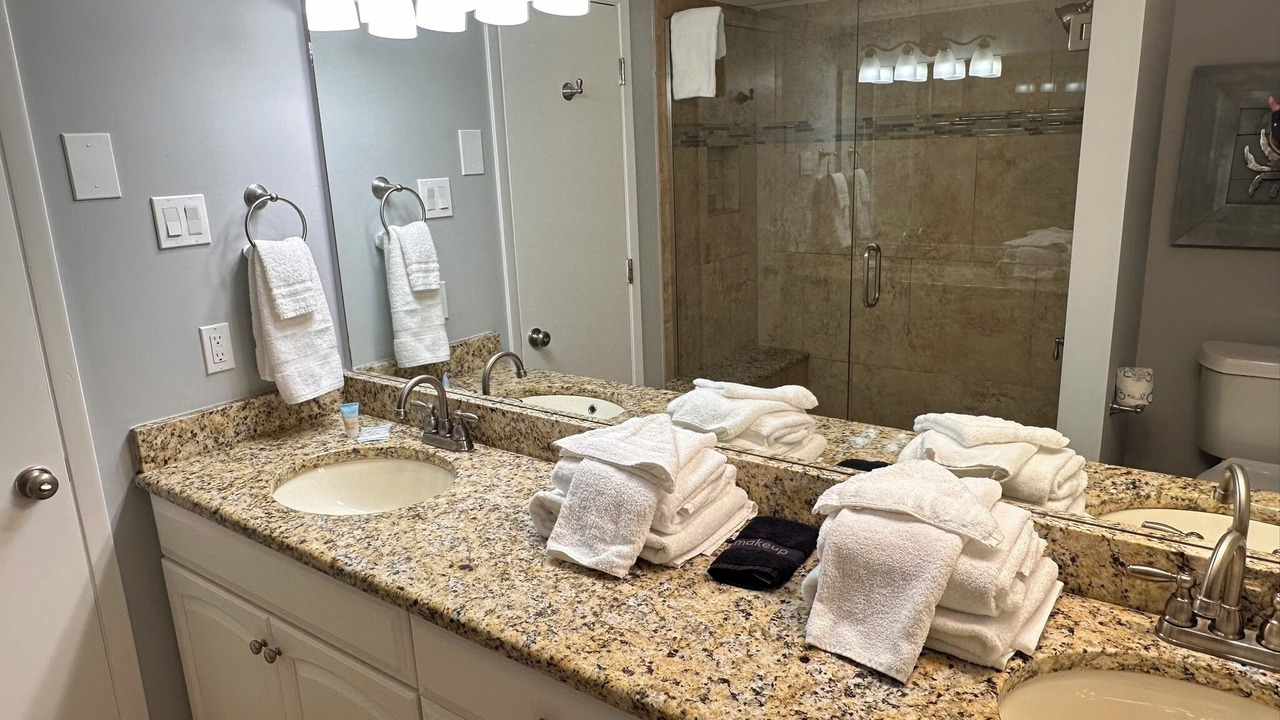 Photo of Bathroom in Ono Island