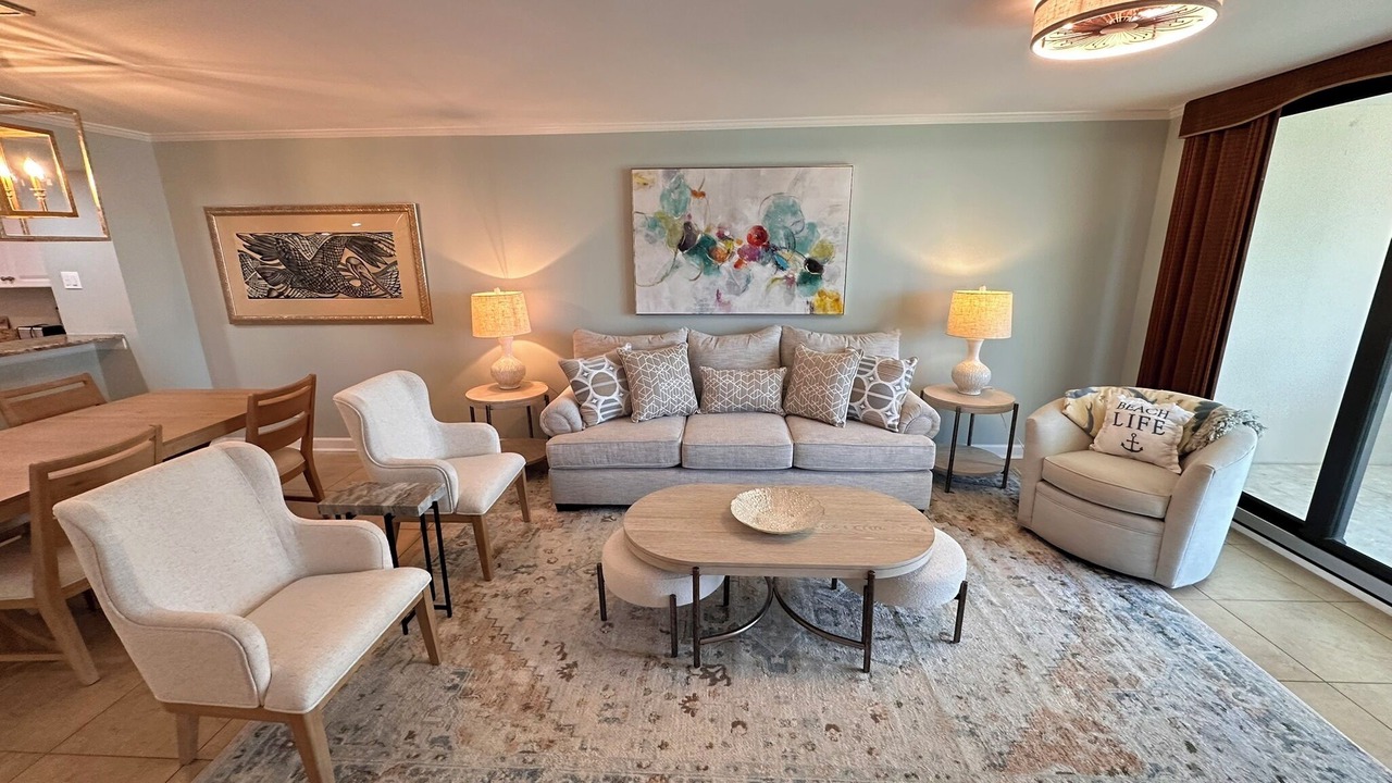 Photo of Livingroom in Ono Island
