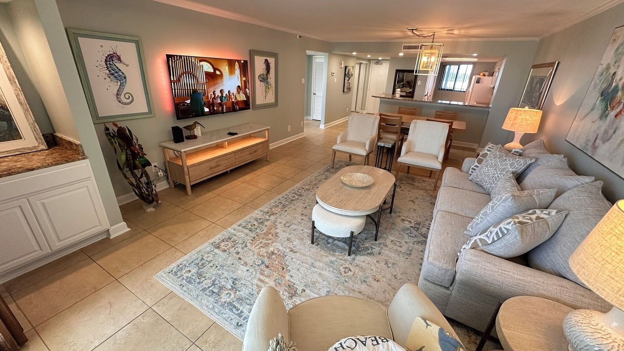 Photo of Livingroom in Ono Island