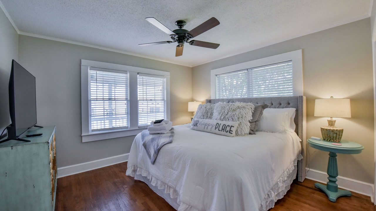 Photo of Bedroom in Tuscaloosa
