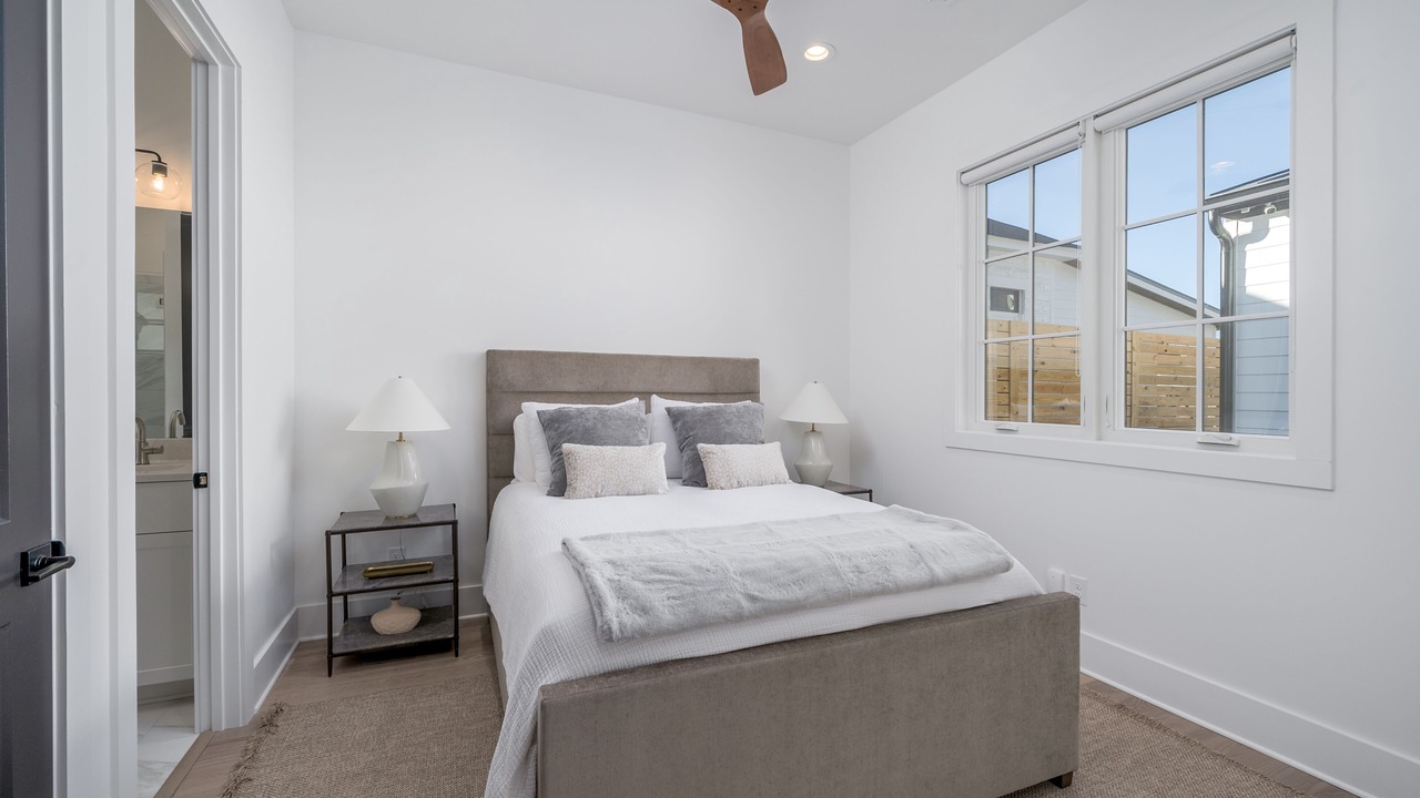Photo of Bedroom in Tuscaloosa