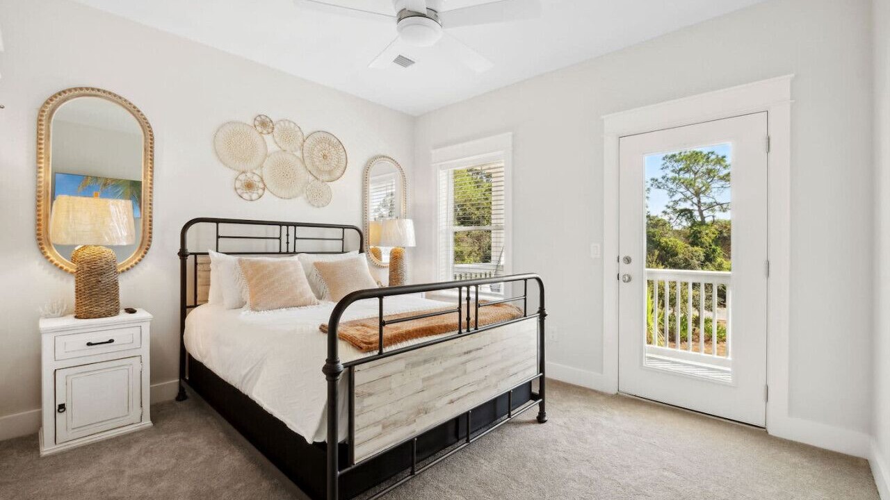 Photo of Bedroom in Miramar Beach
