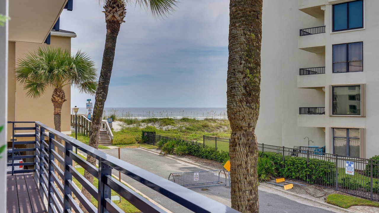 Photo of Patio Balcony in Jacksonville Beach