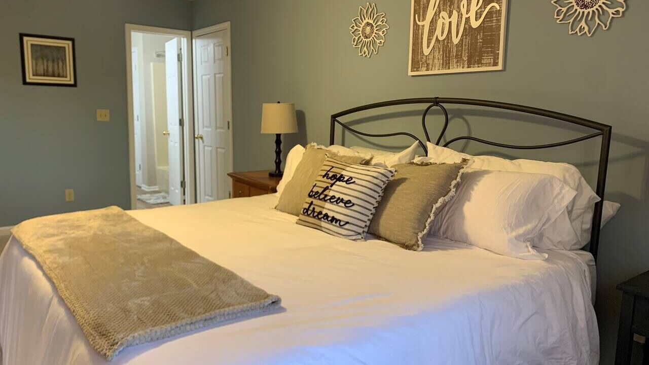 Photo of Bedroom in Lineville