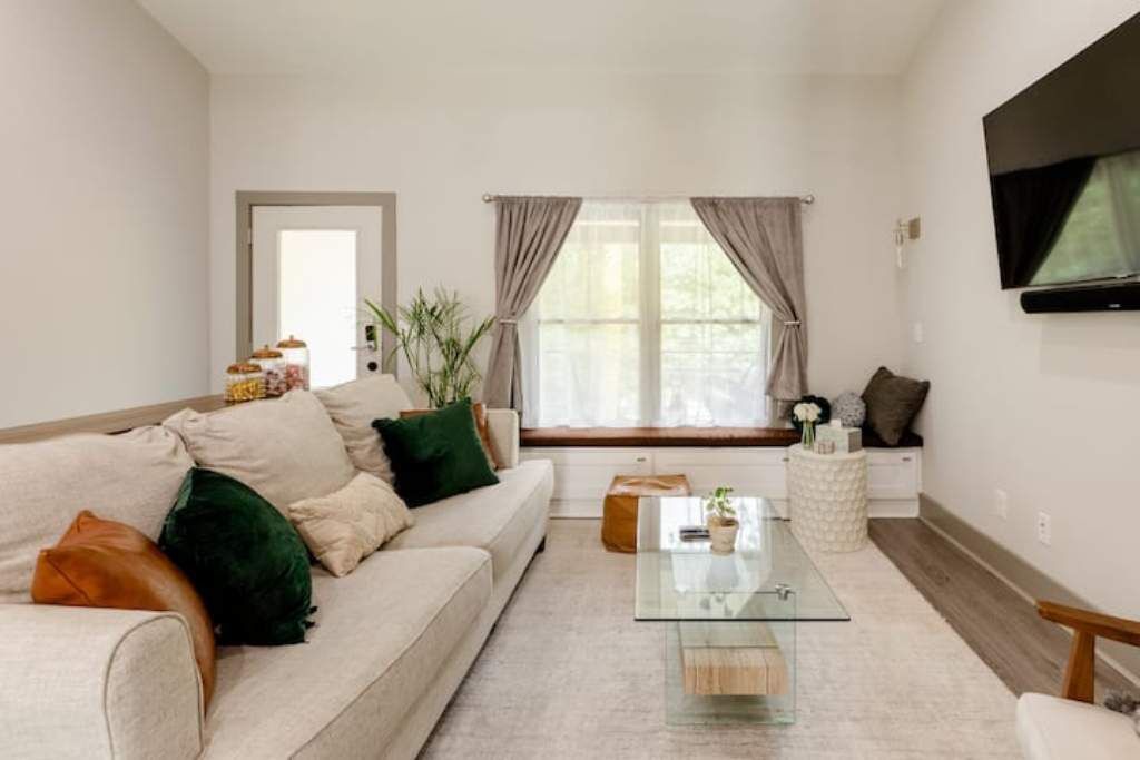 Photo of Livingroom in Decatur