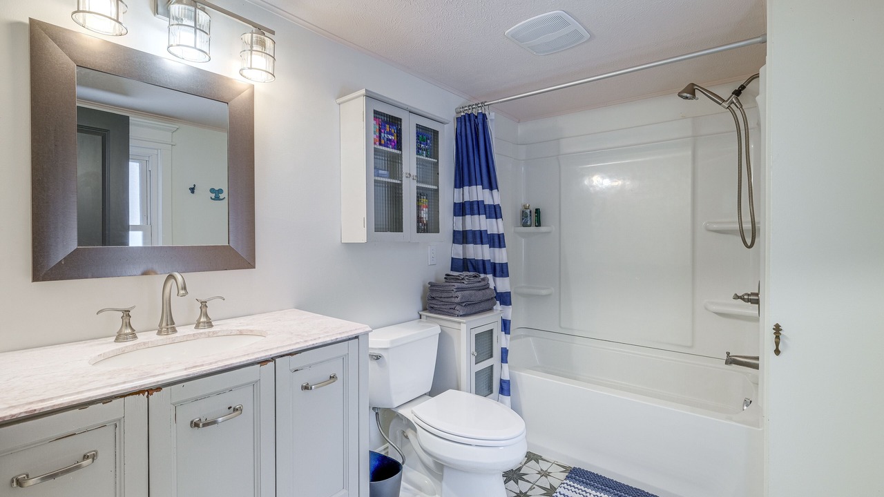Photo of Bathroom in Frankfort