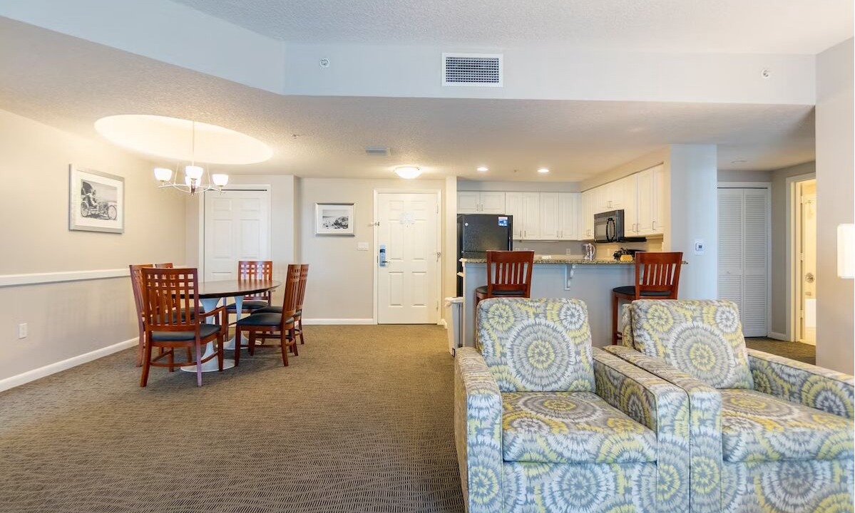 Photo of Livingroom in Seabreeze Historic District