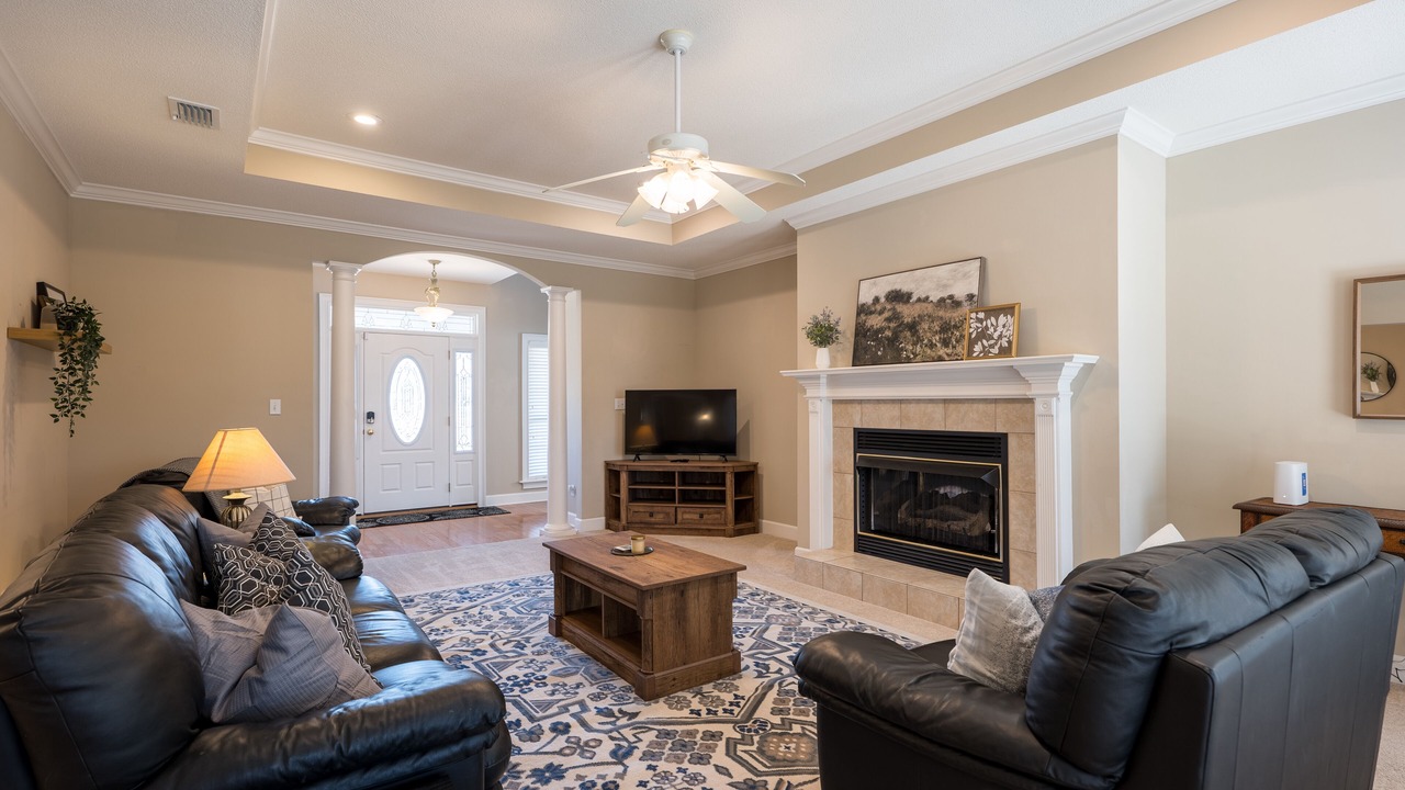 Photo of Livingroom in Valdosta