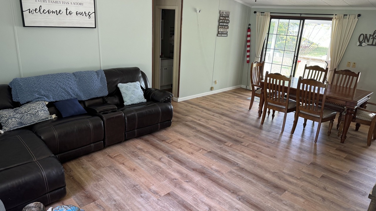 Photo of Livingroom in Eatonton