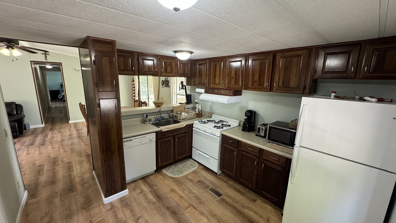 Photo of Kitchen in Eatonton