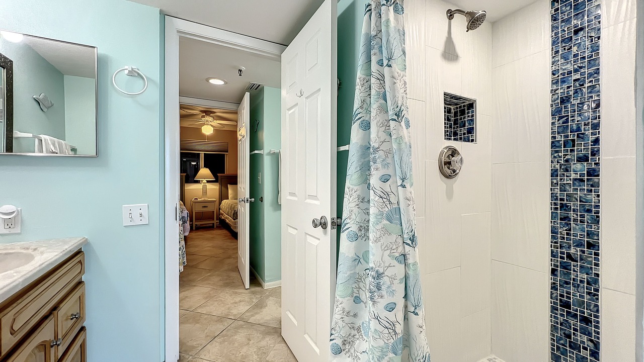 Photo of Bathroom in New Smyrna Beach