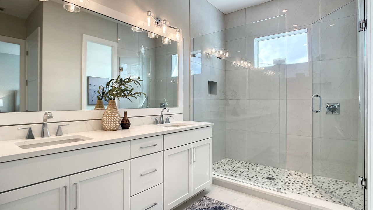 Photo of Bathroom in New Smyrna Beach