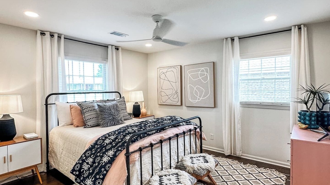 Photo of Bedroom in Forest Lake