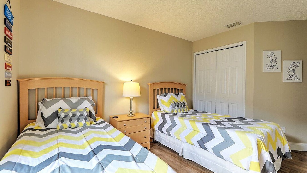 Photo of Bedroom in Florida Pines