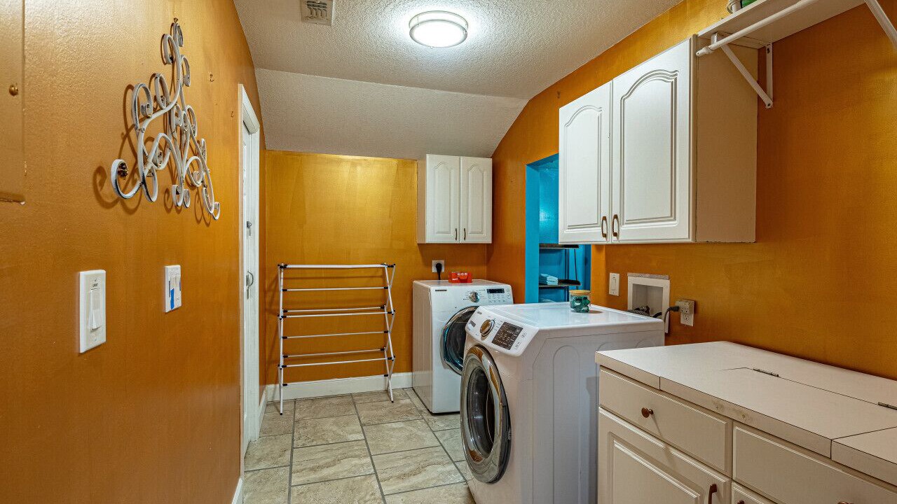 Photo of Bedroom in Gulfport