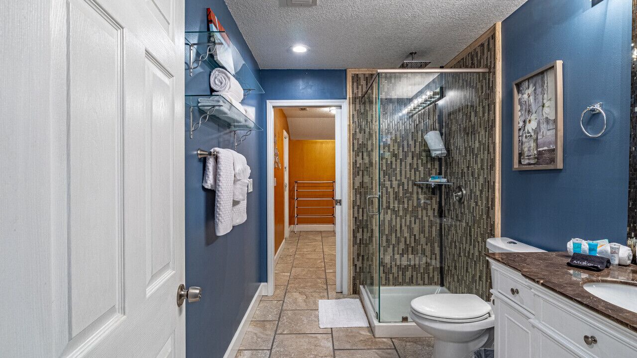 Photo of Bathroom in Gulfport