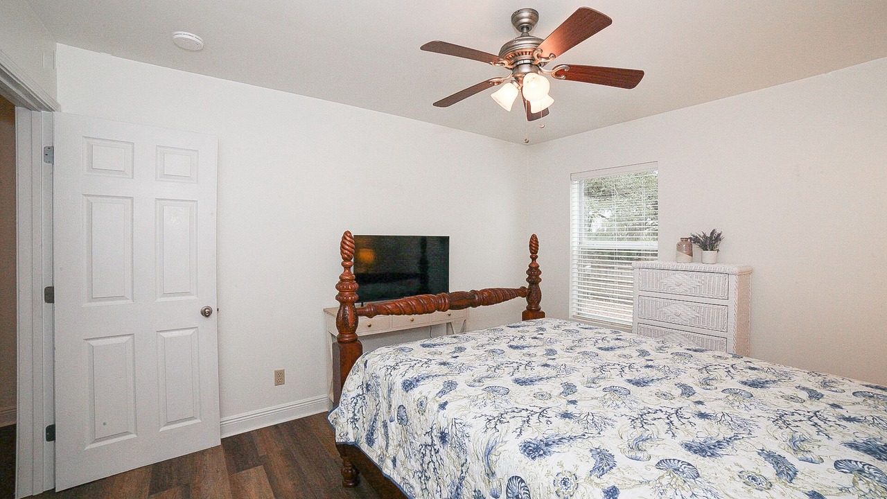 Photo of Bedroom in Old Town