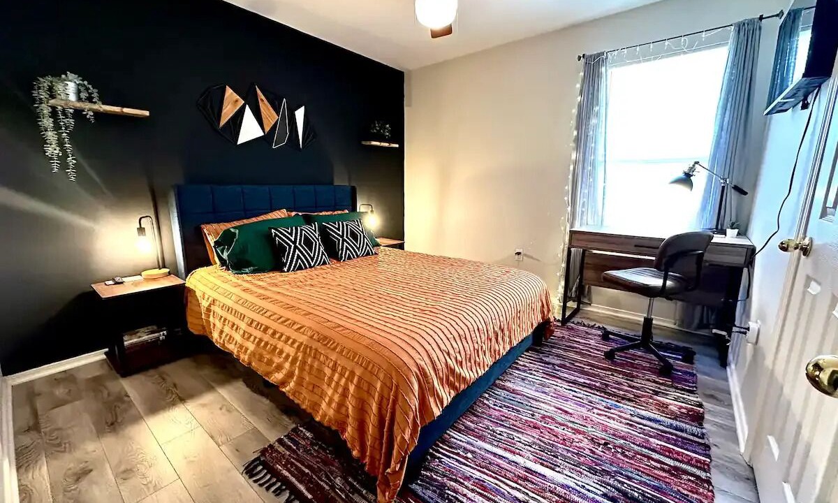 Photo of Bedroom in Gulfport