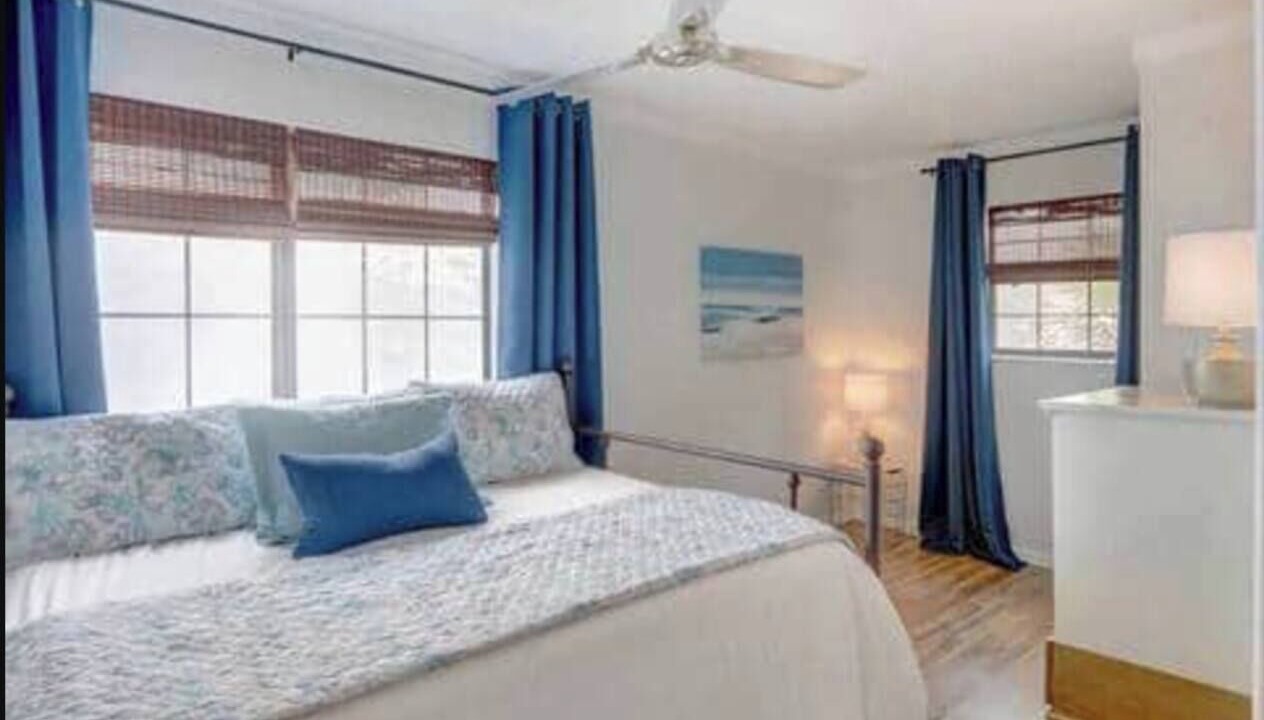 Photo of Bedroom in Tybee Island