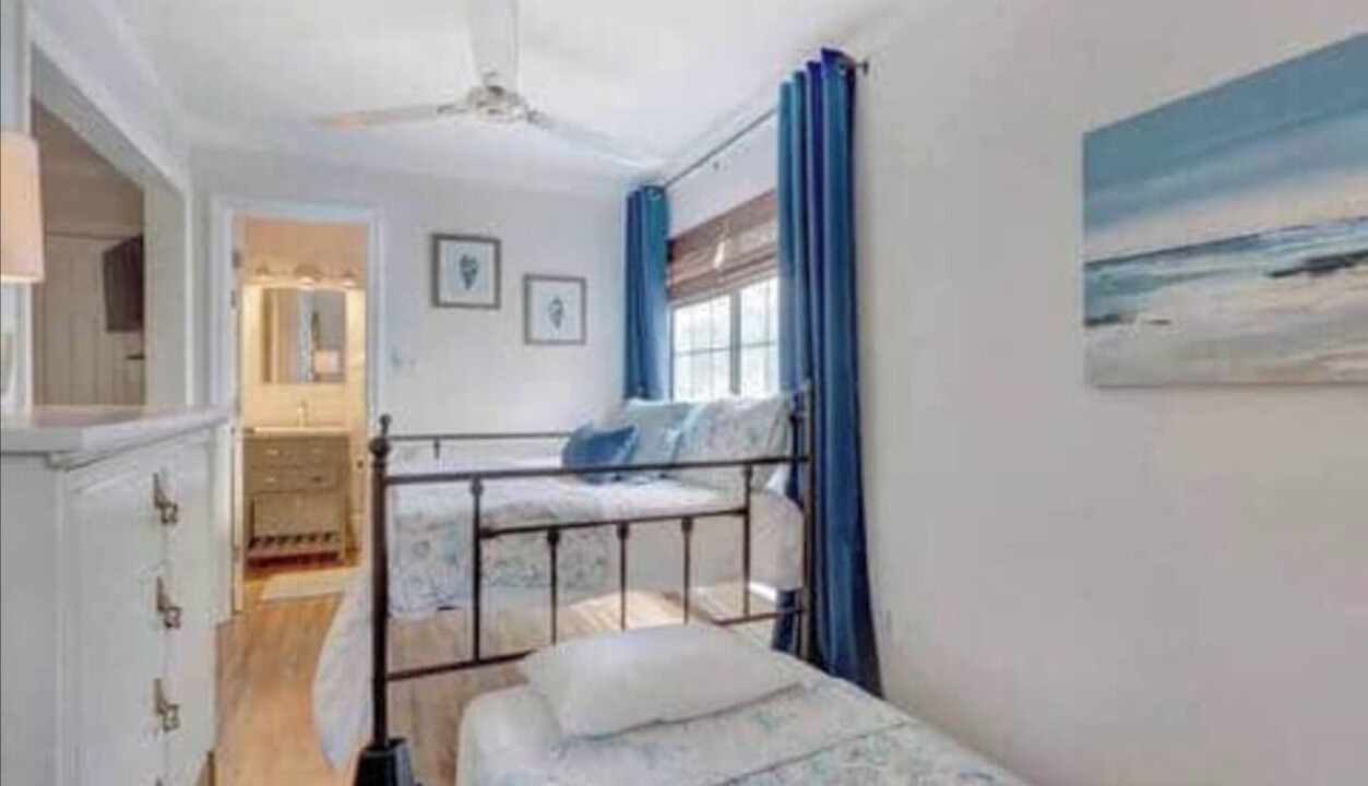 Photo of Bedroom in Tybee Island