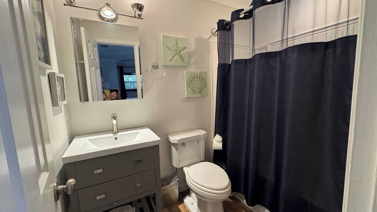 Photo of Bathroom in Tybee Island