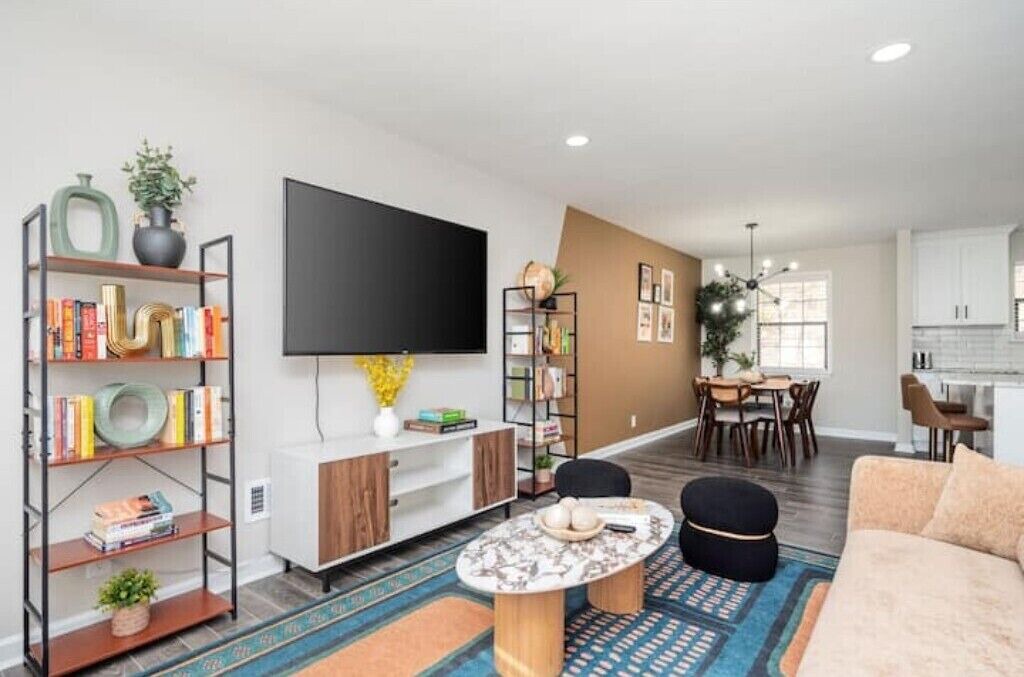 Photo of Livingroom in Decatur